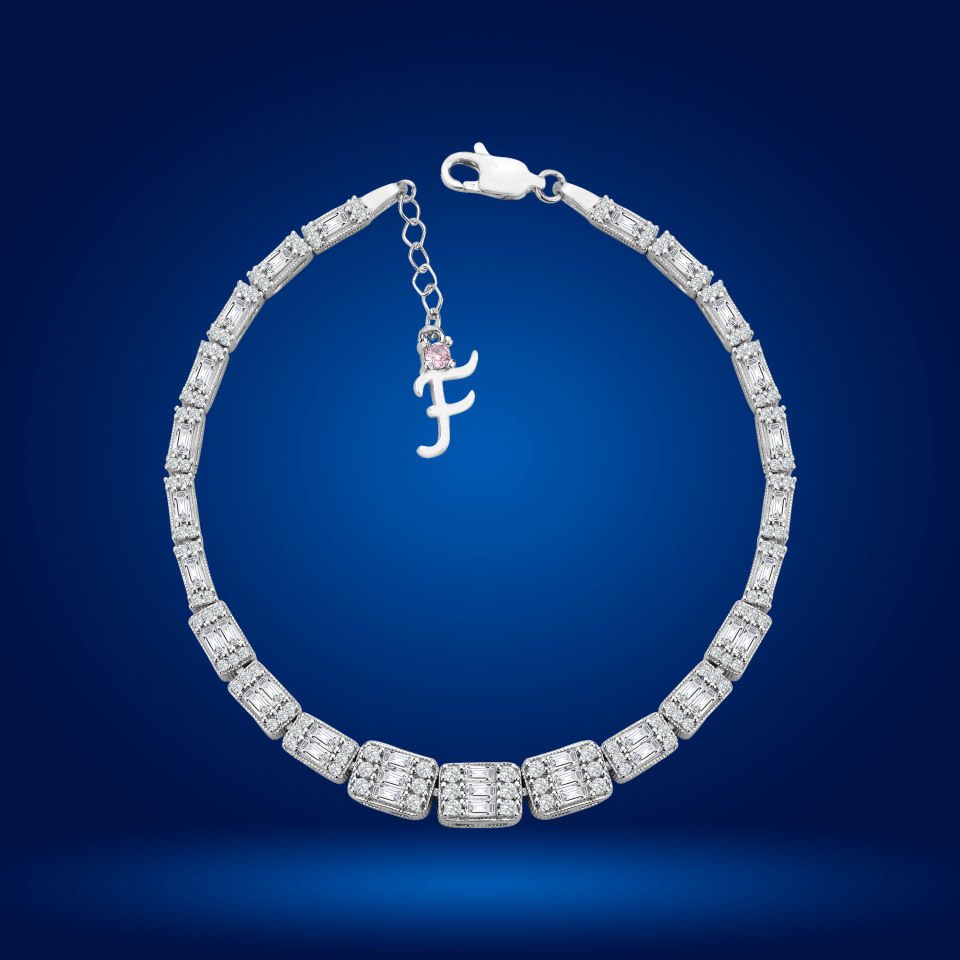 925 Ayar Gümüş Ful Baget Taşlı Zincir Harfli Su Yolu Bileklik F