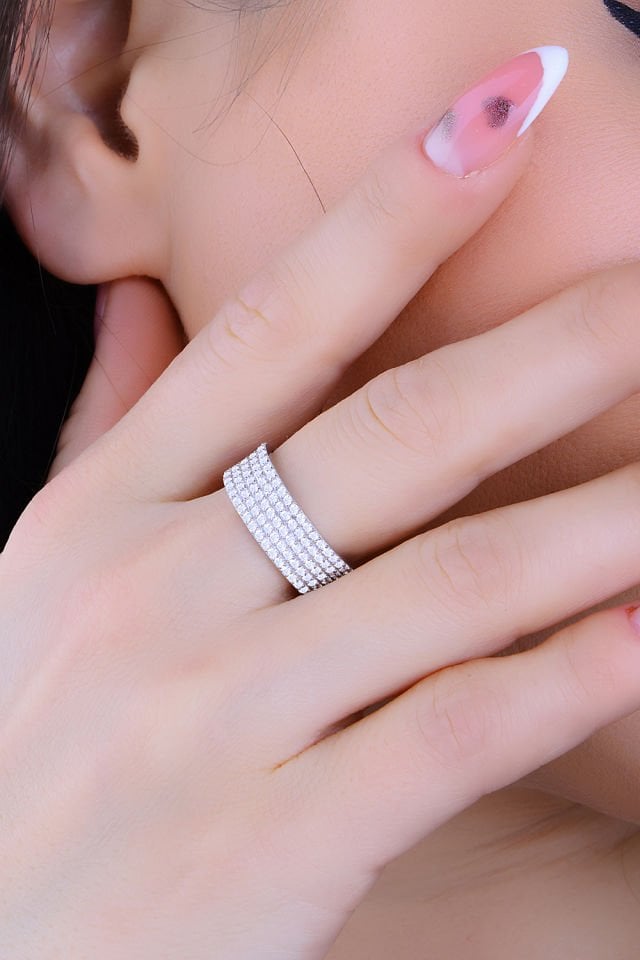 925 Ayar Gümüş 5 Sıralı Model Yüzük