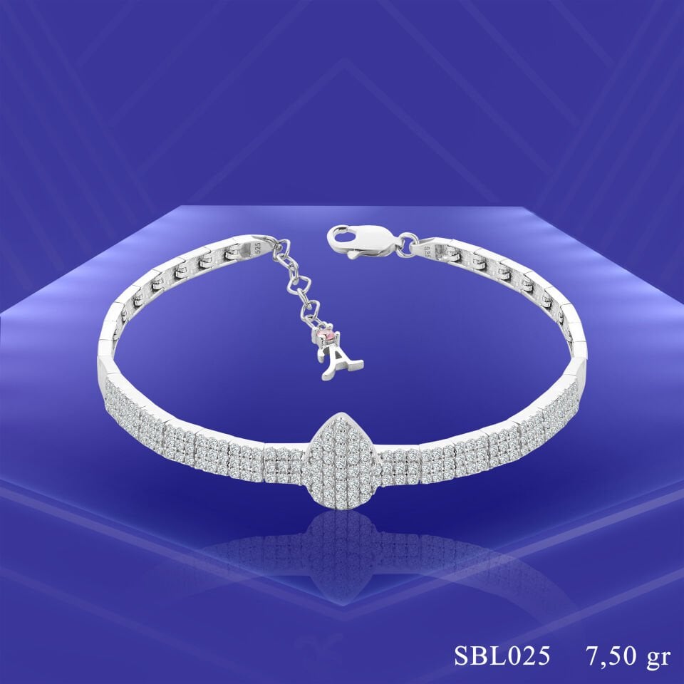 925 Ayar Gümüş 3 Sıra Böcekli Model Zincir Harfli Su Yolu Bileklik